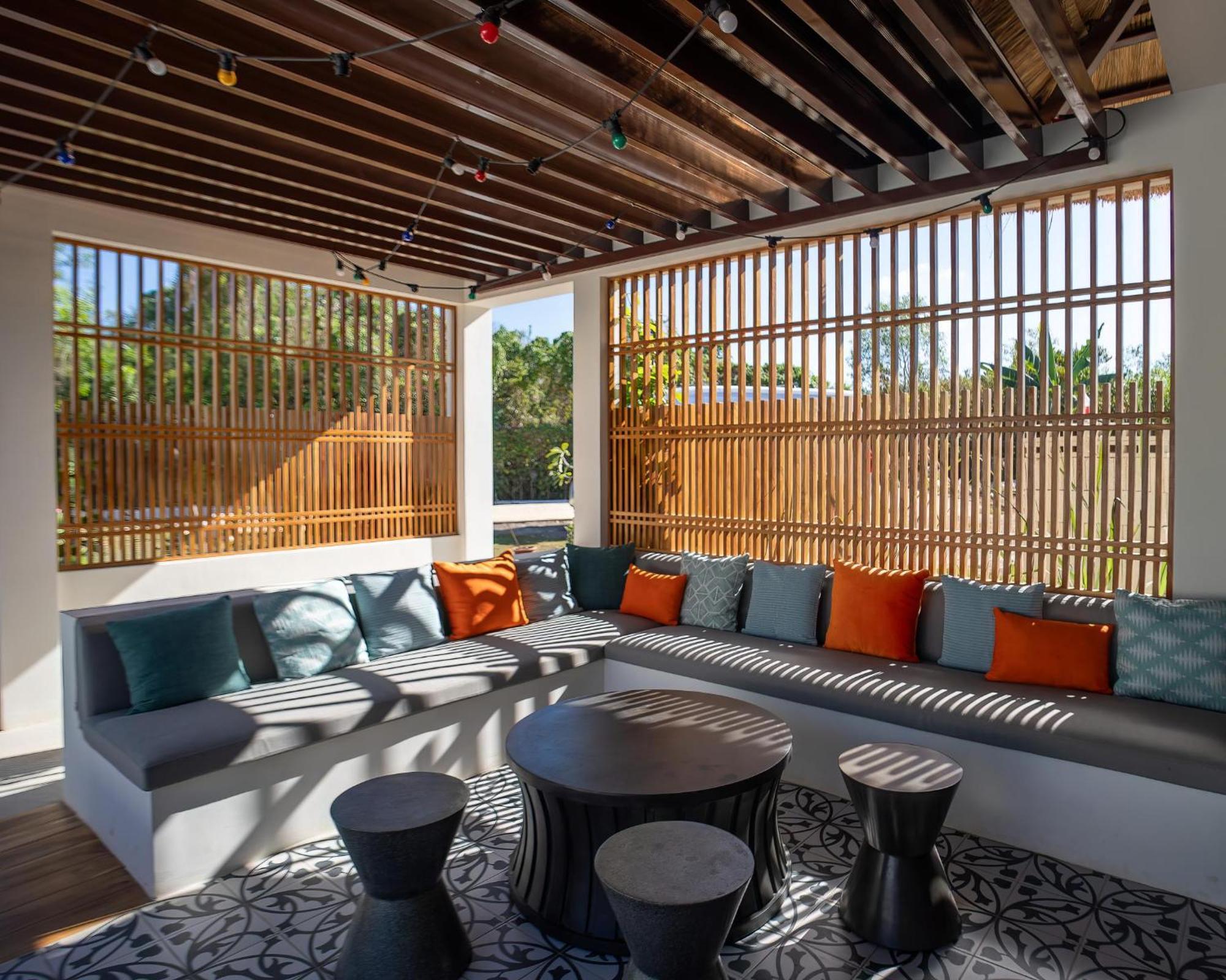 博洛德Sustainable Luxury In Alona别墅 外观 照片